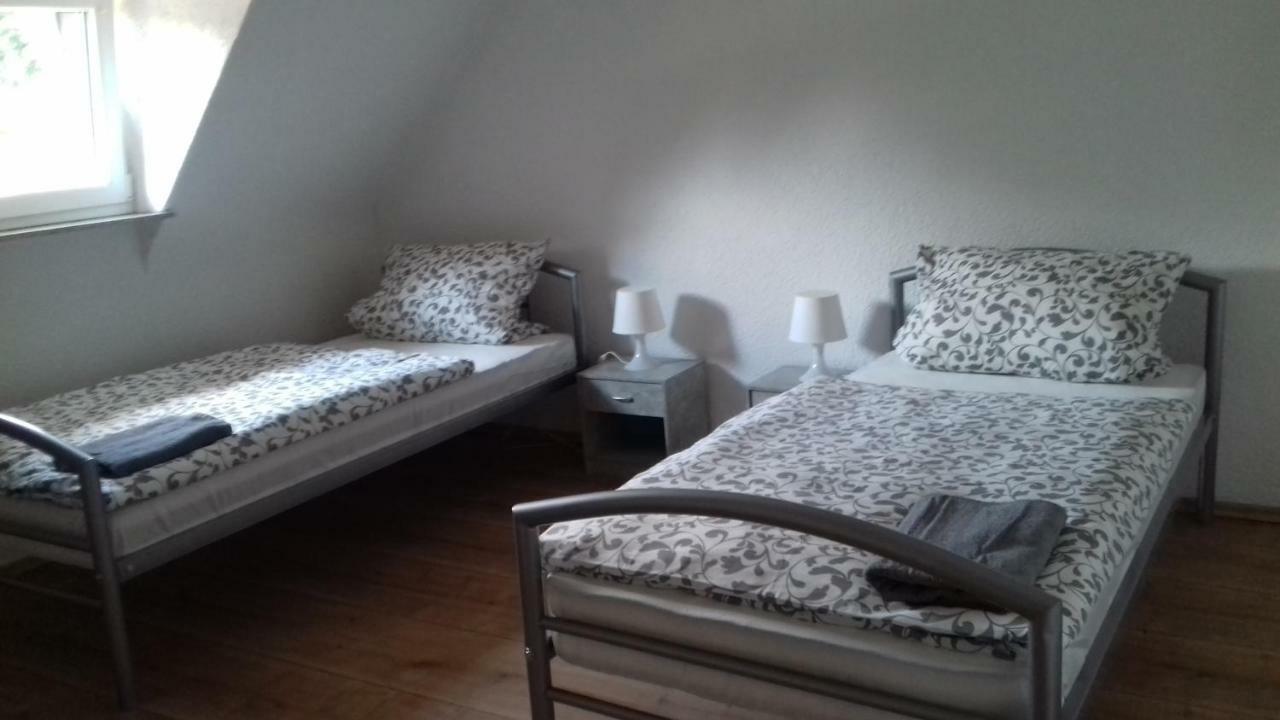 Gaststaette Molitor Apartment ซาร์ลุย ภายนอก รูปภาพ