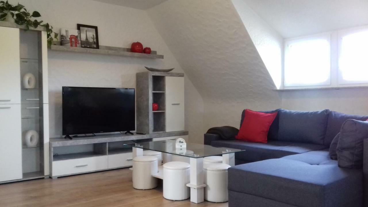 Gaststaette Molitor Apartment ซาร์ลุย ภายนอก รูปภาพ